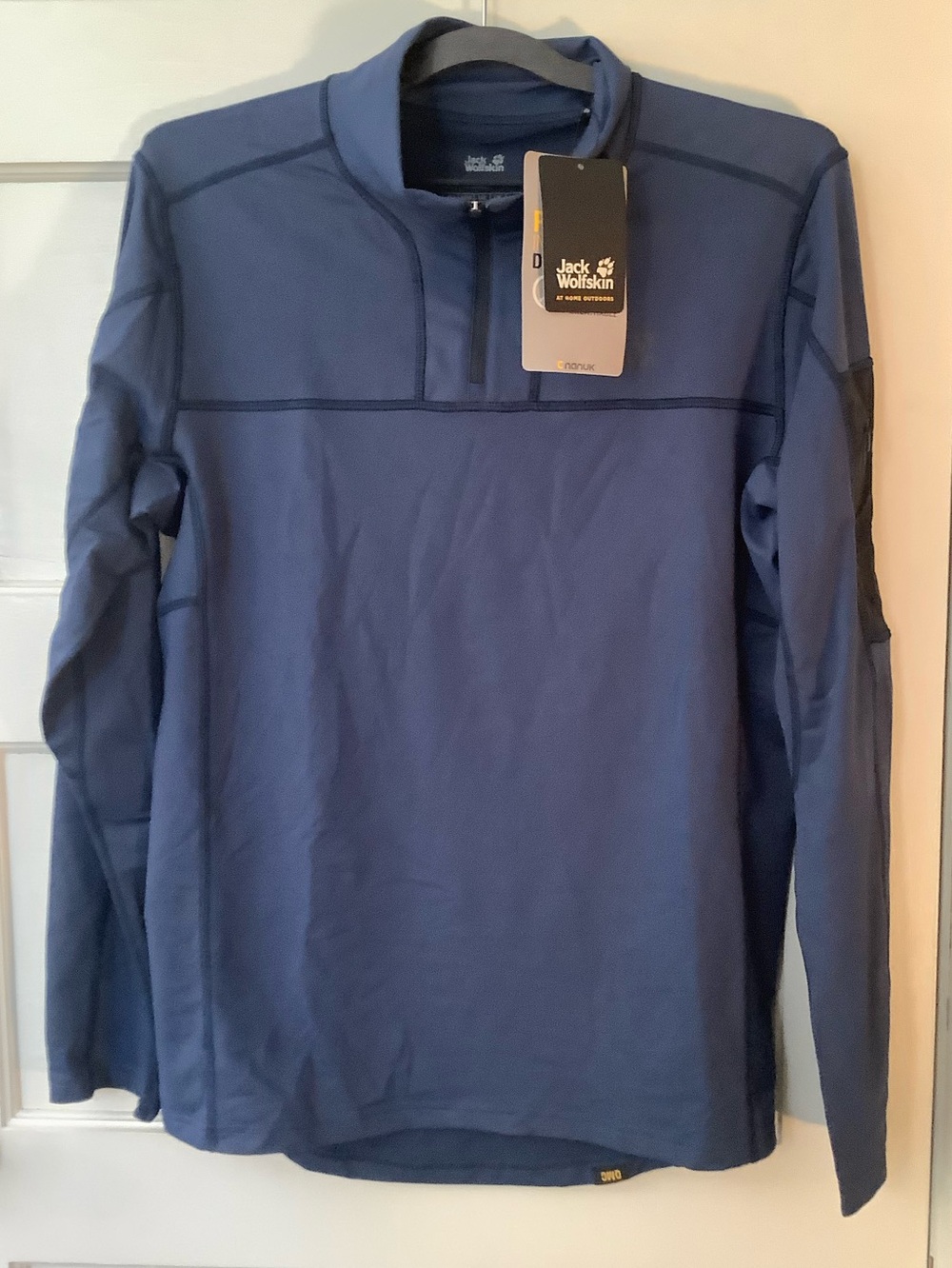 NWT Jack Wolfskin Lightweight Men’s M Trekking Performance 1/4 Zip FeelDry Tech